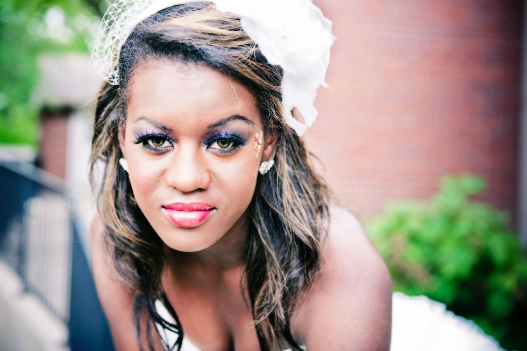 A bride with soft, personal makeup by Rockelle